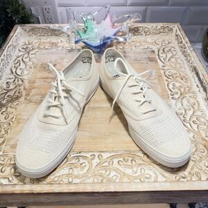 Keds Vintage Style White Women’s Size 10 Mesh Fashion Sneakers